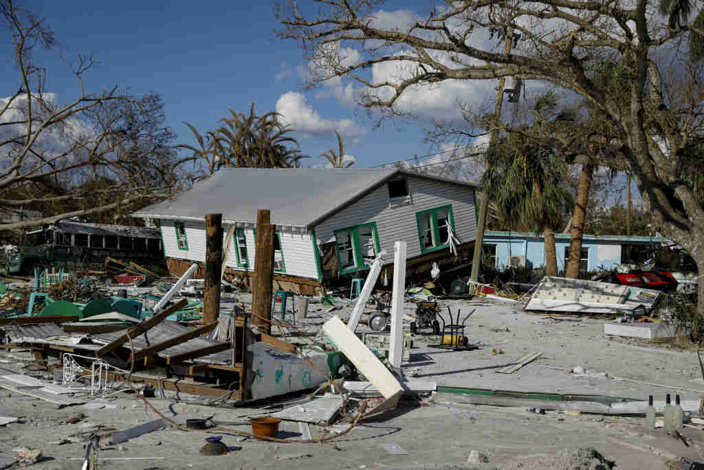 Fort Myers Beach mayor talks about Ian recovery - WEIS | Local & Area News, Sports, & Weather - Vimarsana News