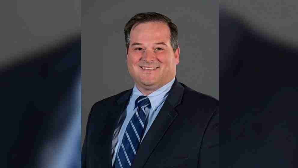 North Carolina lawyer dies trying to disarm client who opened fire inside law firm, colleague says - WEIS - Vimarsana News