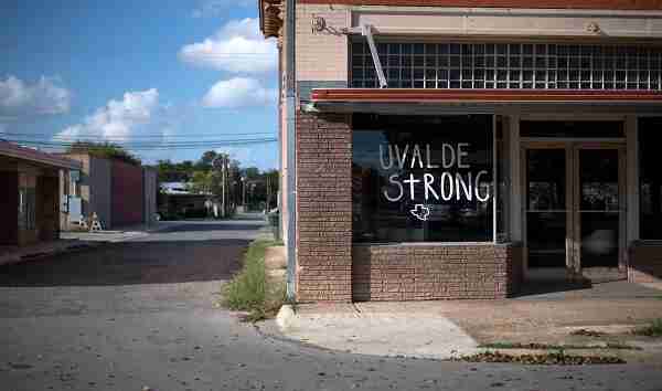 Uvalde school coach Wade Miller nominated for NFL's High School Coach of the Year award in aftermath of shooting - WEIS - Vimarsana News