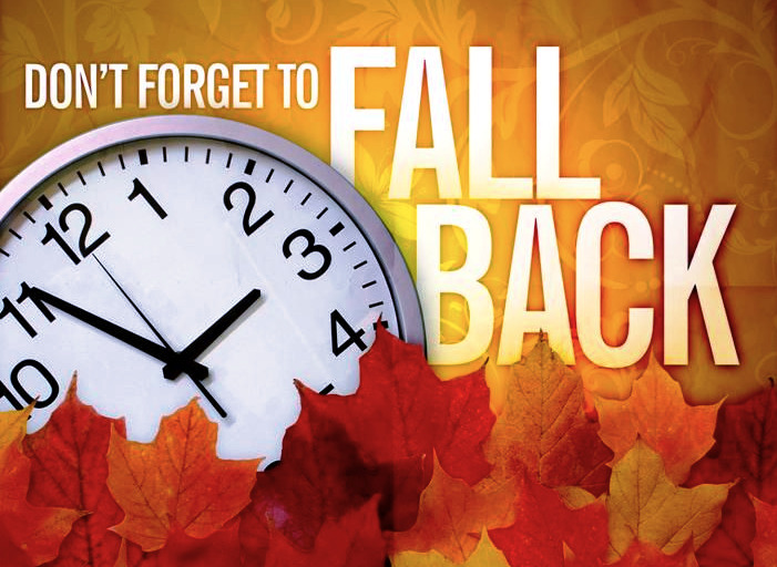 When does daylight savings time end and when do clocks 'fall back