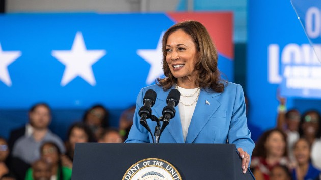 Election 2024 updates: Harris headed to Milwaukee rally Tuesday