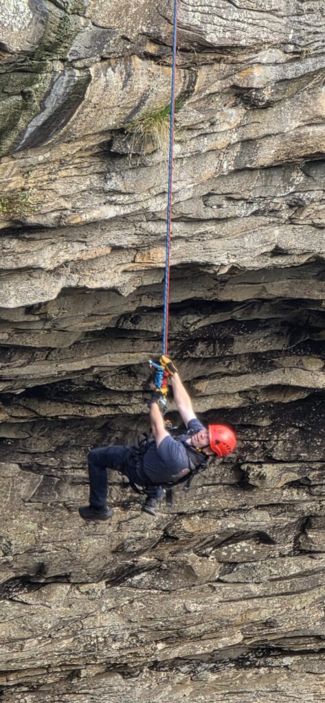 Gadsden Firefighters Complete Rope Rescue Training at Noccalula Falls