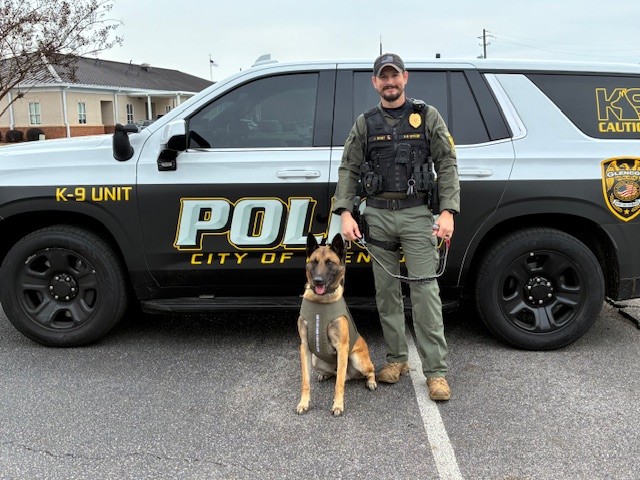 Glencoe Police Department K9s Kano and Luna have received donation of body armor