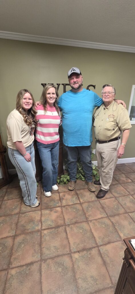 Local Artist Jonathan Alverson Shares Story Behind “Mama’s Kitchen” During WEIS Studio Visit