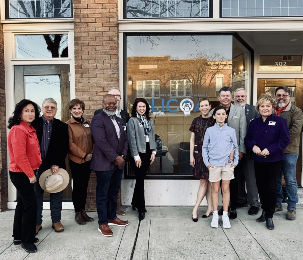 Life Insurance Company of Alabama Names Dining Area at Challenger Learning Center of Northeast Alabama