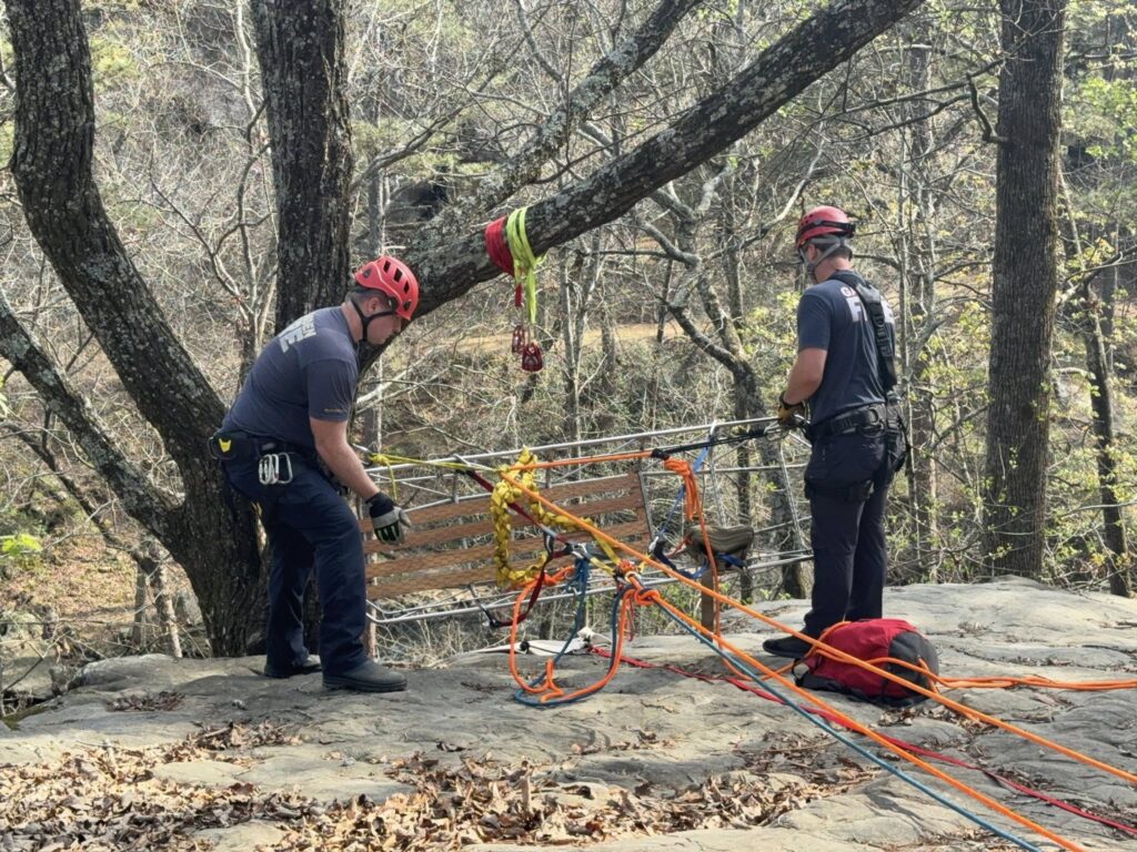 Injured Hiker Rescued from Gorge at Noccalula Falls Park