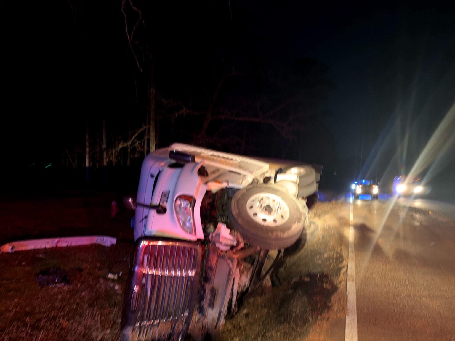 Overturned 18-Wheeler Shuts Down Portion of Highway 9 Near Cedar Bluff ...