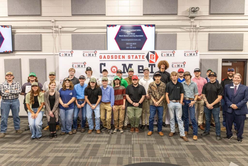 Gadsden State Signs Third CoMeT Cohort