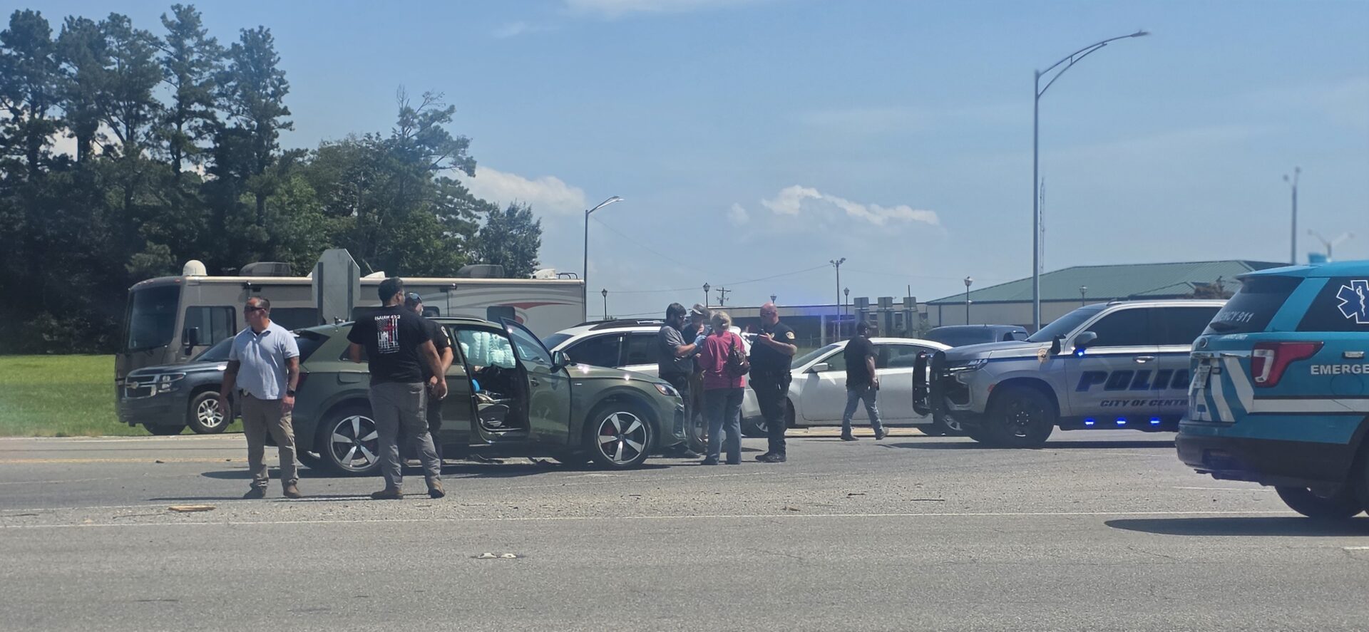 Two-Vehicle Crash Reported at Centre Intersection; No Injuries