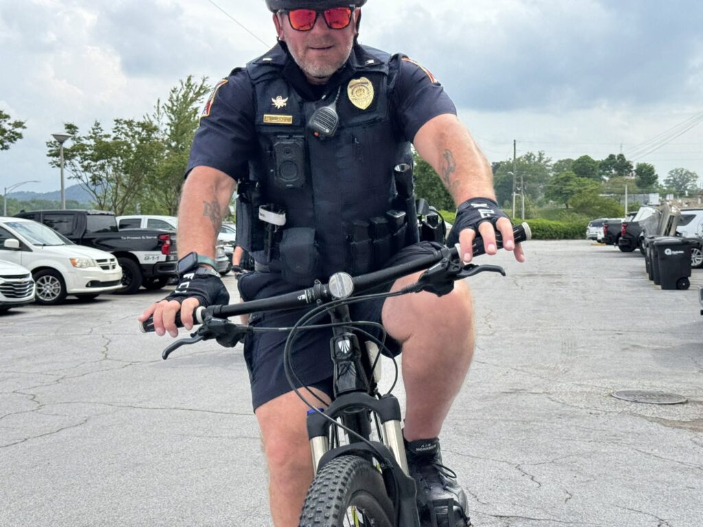 Scott Lumpkin retires from the Gadsden Police Department after a career of service and leadership