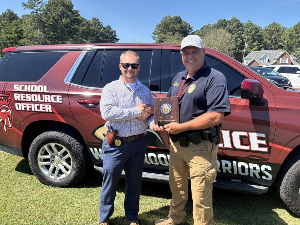 School Resource Officer Mike Prater is recognized for five years of service with the Rainbow City Police Department.